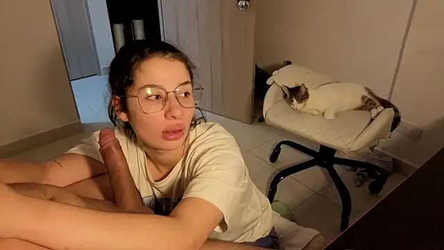 0ne 0f 0ne online show from December 2, 2:57 am