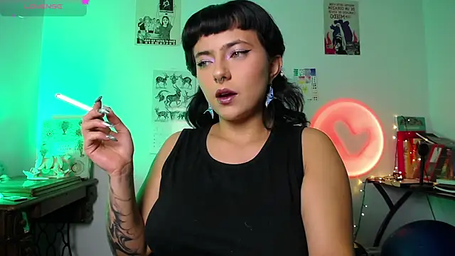 AlmaNanax online show from October 10, 7:02 am