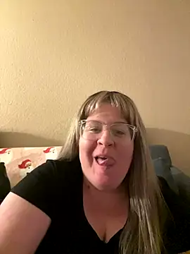 sexymommy1988 online show from November 17, 4:02 am