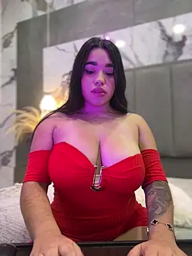 SofiaWildee online show from December 20, 4:38 am