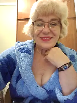 52MiaLove02 online show from October 7, 4:44 pm