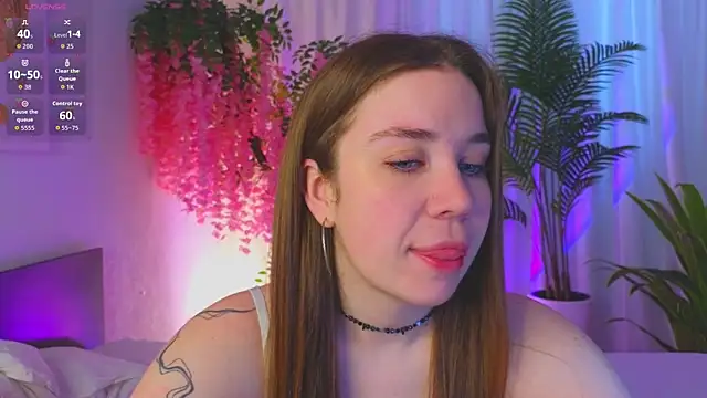 KarenGibbs online show from April 14, 6:57 am