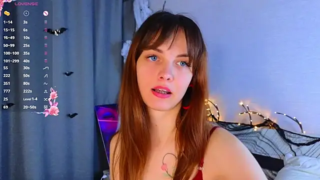 LisaDrake online show from November 2, 7:06 pm