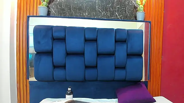 JisooLuv online show from October 3, 9:20 pm