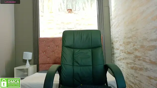 Aurora jones11 online show from September 15, 3:15 am