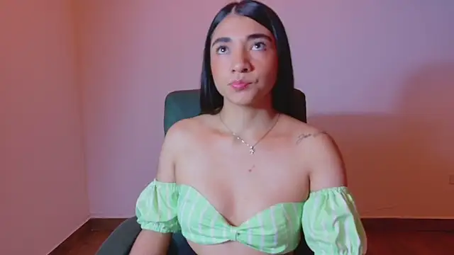 Aurora jones11 online show from November 19, 4:23 am