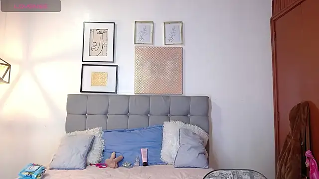  naomi s online show from March 16, 1:48 pm