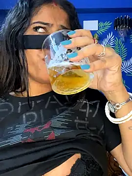 V-Hot-Sweti online show from November 19, 5:46 pm