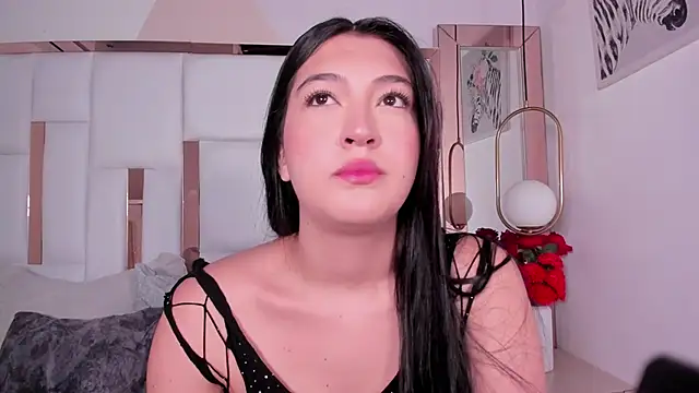 chloeriveraa online show from January 19, 12:12 pm