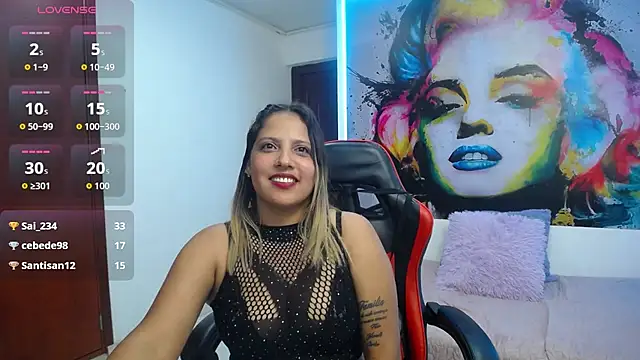 tiana breeze online show from October 18, 3:42 am