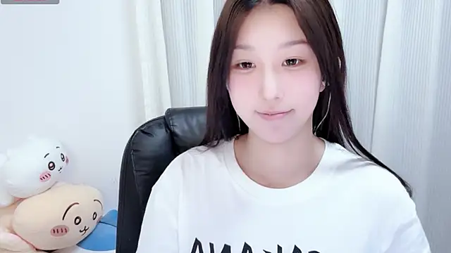 Winnie666- online show from December 15, 5:18 pm