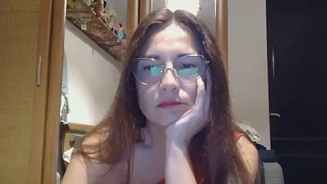 Cyreluna online show from November 6, 4:46 pm