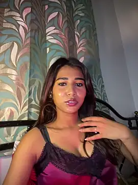 STRIP GLOW online show from April 9, 10:26 pm