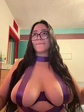 MyHoneyFrida online show from May 23, 5:39 am