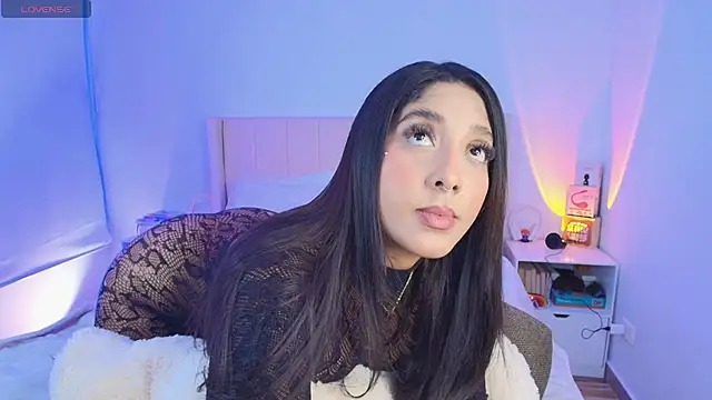 Megan ale online show from November 8, 9:53 pm