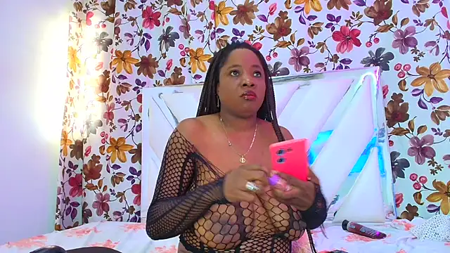 BellaBelluci online show from October 9, 8:24 pm