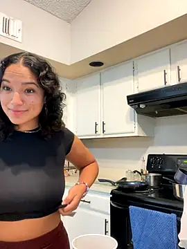 Prettygirl6070 online show from September 11, 8:42 pm