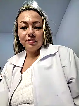 Madisson-04  online show from November 30, 7:40 pm