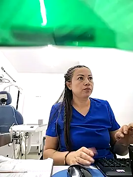 Madisson-04  online show from September 18, 6:39 pm