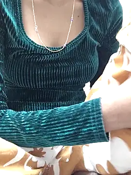 Aidakhan1212 online show from October 31, 4:11 pm