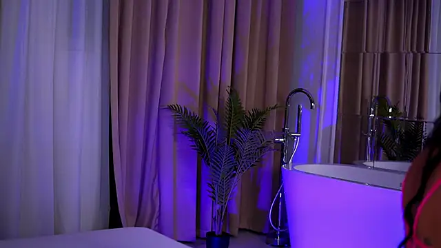 KylieKroftt online show from January 17, 9:11 pm