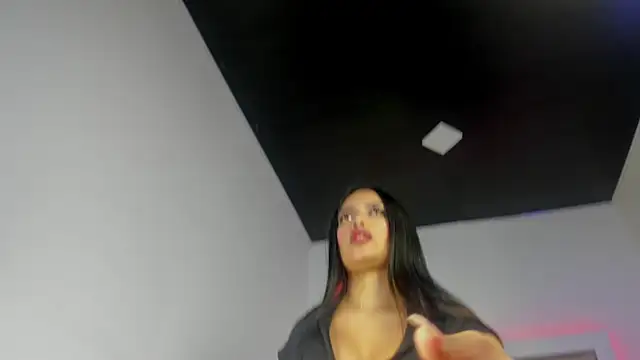 Miss  pretty online show from December 16, 3:34 am