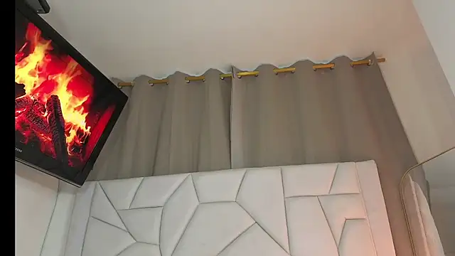 Paulaboterom online show from October 17, 6:55 pm