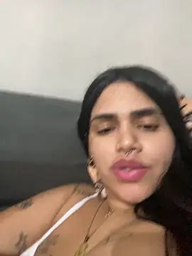 danilyns online show from September 15, 5:49 am