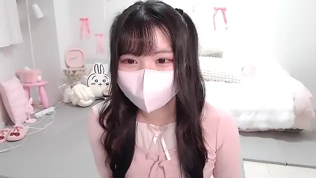 moka-neko online show from November 29, 1:15 pm