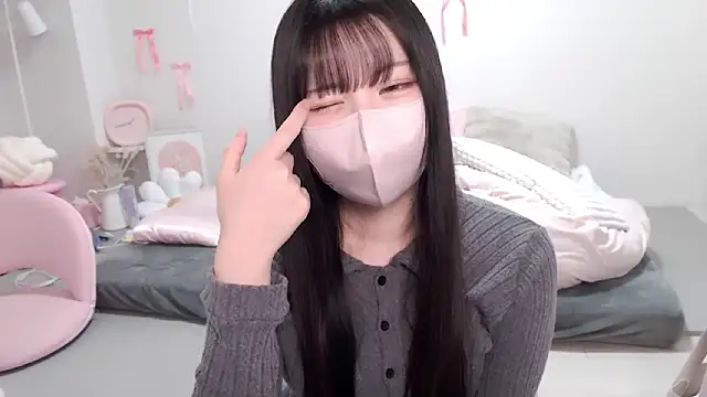 moka-neko online show from March 17, 2:32 pm