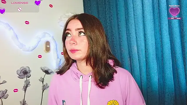 MilaFyre online show from September 20, 5:11 pm