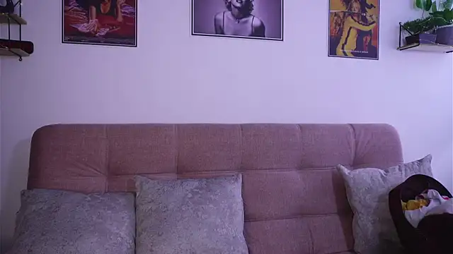 SophiieCumsx online show from October 7, 1:15 pm