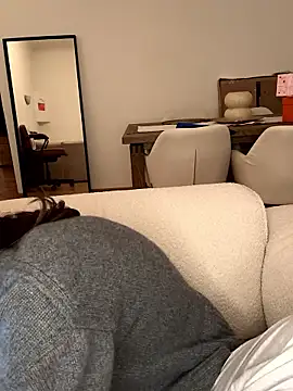 SophiiaStarr online show from January 8, 8:35 pm