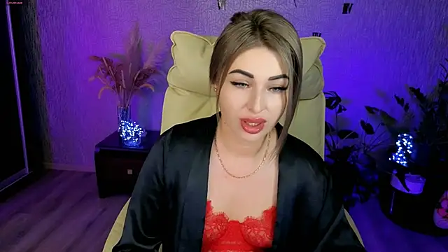 NikkiiStill online show from June 28, 12:39 am