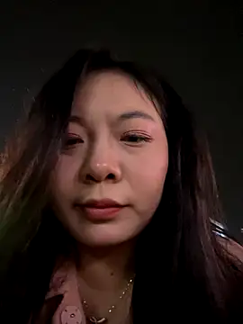 smgirls online show from November 6, 4:35 pm