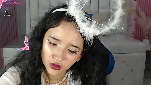 bella vibess s online show from November 6, 8:26 pm