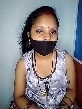 Komal-Rajput online show from October 2, 6:13 pm