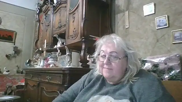 Lala-Love56 online show from September 28, 8:03 pm