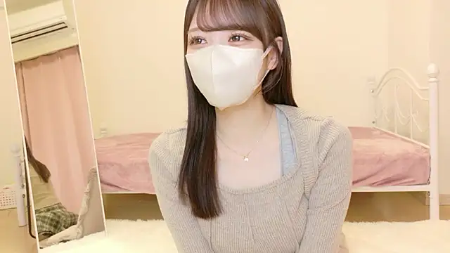 roachan  online show from January 19, 12:56 pm