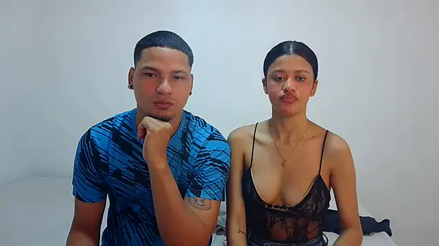 Sexy777Couple online show from September 25, 1:54 pm