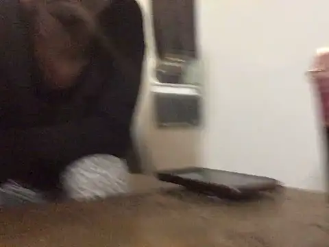 littyleesh1 online show from September 22, 1:26 am