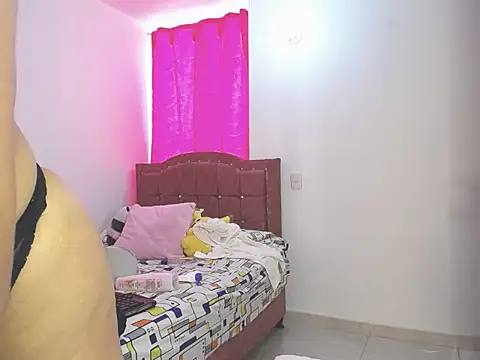 charlottekiss99 online show from January 9, 3:05 pm