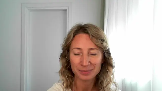 Paevoa online show from November 14, 9:53 am