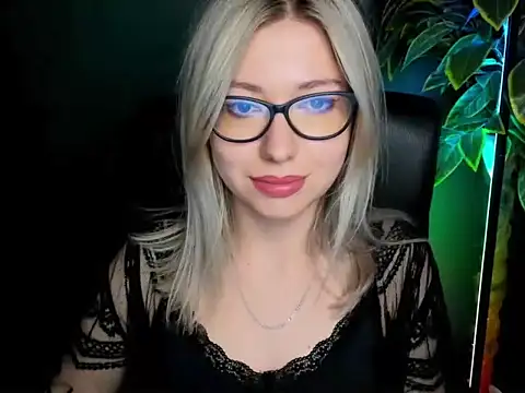 loveHeidi online show from September 24, 6:45 am