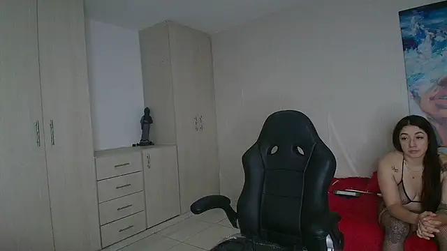 SofiaLust Eup online show from October 10, 3:55 am