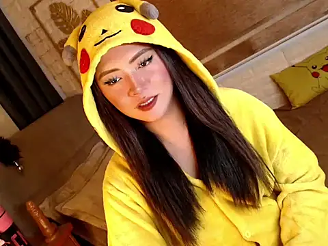 yourdevilsweettsx online show from March 11, 12:31 pm