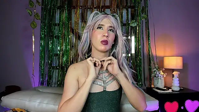 Electra Gosselin online show from March 17, 2:04 am