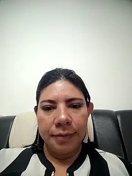 kinky momm online show from September 15, 1:19 pm