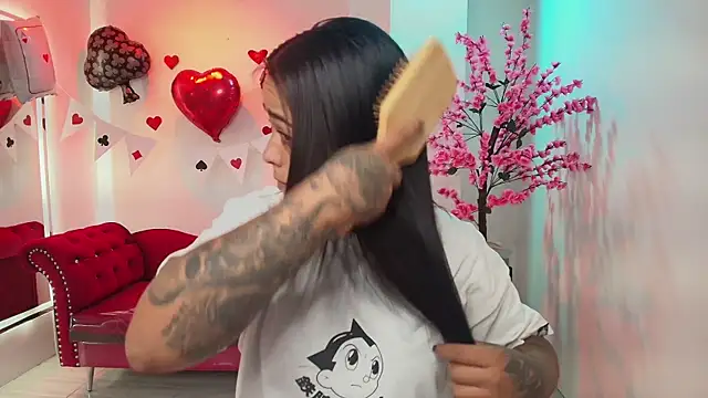 Black roseee online show from February 17, 3:39 am