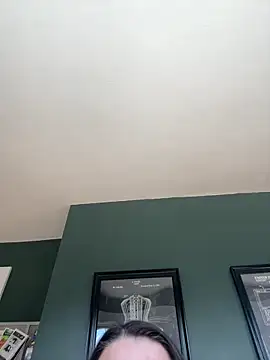 PlayWithBrittany online show from September 12, 3:30 pm